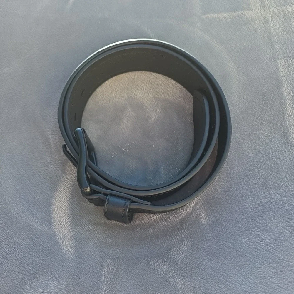 Dickies Genuine‎ Leather Black Men's Size 32 Black Metal Buckle